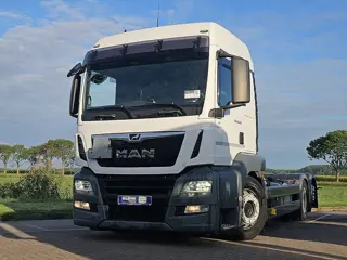 M.A.N. 26.420 TGS lx pto int. 6x2-4 st