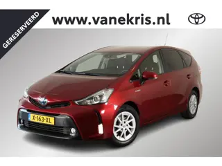 Toyota Prius + 1.8 Active