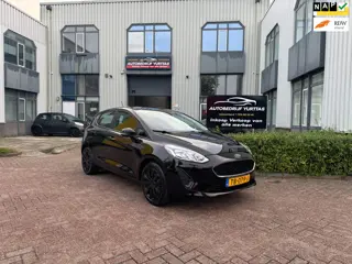 Ford Fiesta 1.1 Trend CARPLAY!!