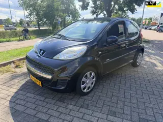 Peugeot 107 1.0-Benzine - Airco - APK 08-2027