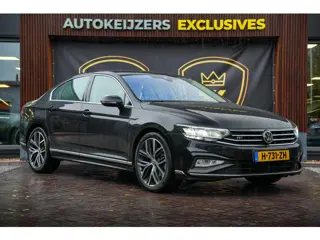 Volkswagen Passat 1.5 TSI Elegance Business R Leer Navi