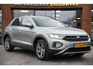 Volkswagen T-Roc 1.0 TSI Life Adaptive Cruise Virtual Dashb. Camera PDC Airco Trekhaak