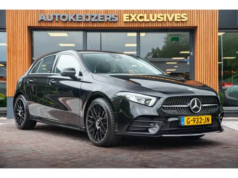 Mercedes-Benz A-Klasse 180 Business Solution AMG Ambient Cruise Navigatie Camera Sportstoelen Leer L