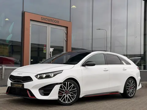 Kia ProCeed 1.6 T-GDi GT | 204PK | Stoelverwarming voor + achter | Pano | ACC | Apple Carplay | Memo