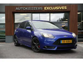 Ford Focus 2.0 EcoBoost ST-2 | 251 PK | Origineel Nederlands | Onderhouden | Uitmuntende Staat | REC