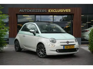 Fiat 500 0.9 TwinAir Turbo Collezione Panoramadak Airco Cruise Uconnect 16”LM Two Tone