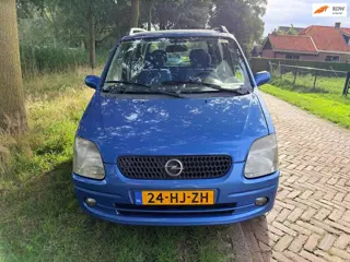 Opel Agila 1.2-16V Elegance