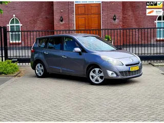 Renault Grand Scénic 2.0 Dynamique / Automaat / Xenon / Nap / Nieuwe Apk