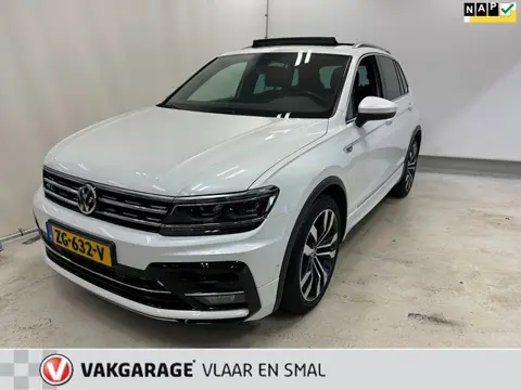 Volkswagen Tiguan 1.5 TSI ACT Highline Business R-Line-1e Eigenaar Zeer netjes met bijna alle opties