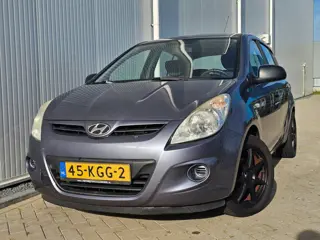 Hyundai I20 1.2i ActiveVersion BJ 2009 5-drs APK 04-2027