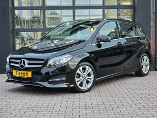 Mercedes-Benz B-Klasse 200 Business | Automaat | Trekhaak | LED | Camera | Stoelverwarming | Leder |