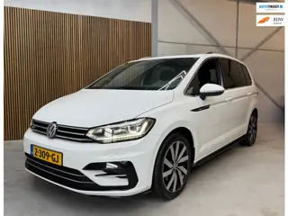 Volkswagen Touran 1.5 TSI Highline Business R-LINE 7p AUOTMAAT | PANO | LED |