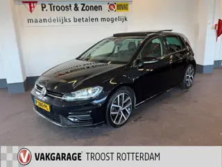 Volkswagen Golf 1.5 TSI Highline R-Line Automaat | Panoramadak | Digital dashboard | Stoelmassage+Ve