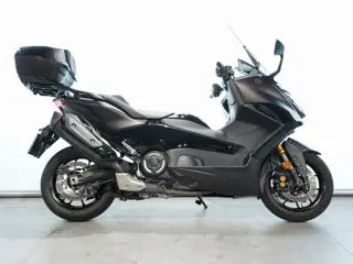 Yamaha T-MAX 560 TECH MAX (bj 2024)