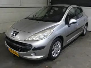 Peugeot 207 1.6-16V XT - Trekhaak - Airco