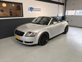 Audi TT Roadster 1.8 5V Turbo quattro