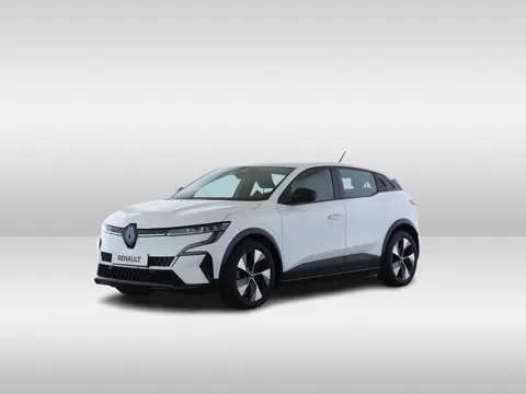 Renault Mégane E-Tech EV40 BOOST CHARGE 130PK EQUILIBRE | 3-fase + CCS | Camera | Stoel/stuurverwarm