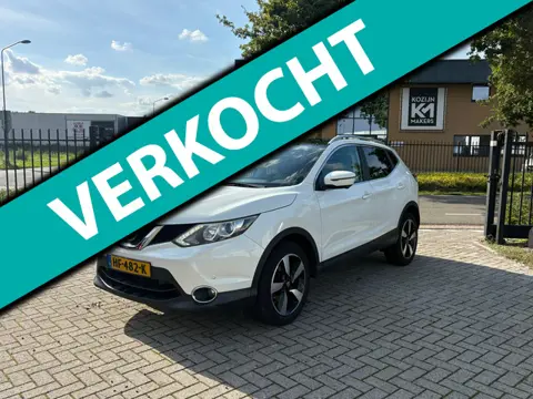 Nissan Qashqai 1.2 Connect Edition | Pano | Climate | Cruise | Camera |