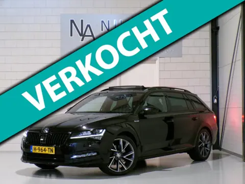 Skoda Superb Combi 1.5 TSI ACT Sportline Business "Origineel NL!" Automaat! Trekhaak Pano RS-stoelen