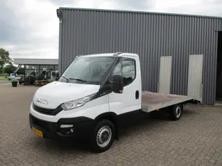 Iveco Daily 35S14 Oprijwagen, oprijbak Airco Trekhaak
