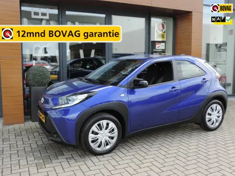 Toyota Aygo X 1.0 VVT-i S-CVT Play AUTOMAAT 17.000km | CarPlay | Airco | Camera | Bluetooth | Cruise