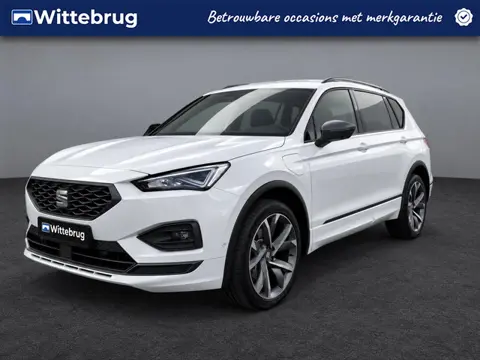 SEAT Tarraco 1.4 TSI e-Hybrid PHEV 245pk FR DSG Automaat / 20"LM velgen / Trekhaak / Navigatie / Par