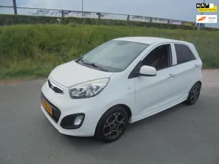 Kia Picanto Kia Picanto 1.0 Benzine 5 deurs airco lmv