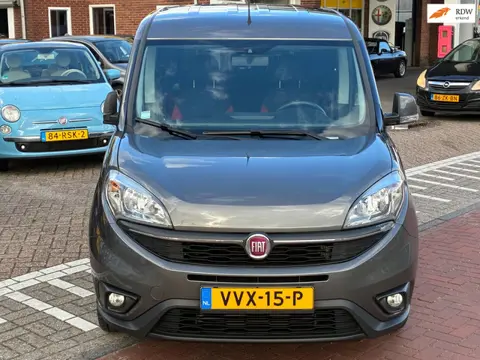 Fiat Doblò 1.4 T-Jet Lounge BENZINE 5 persoons /trekhaak /airco