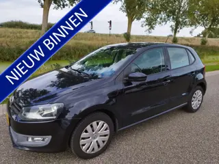 Volkswagen Polo 1.4-16V Comfortline ** 5 drs ** Airco ** ZEER NETJES **