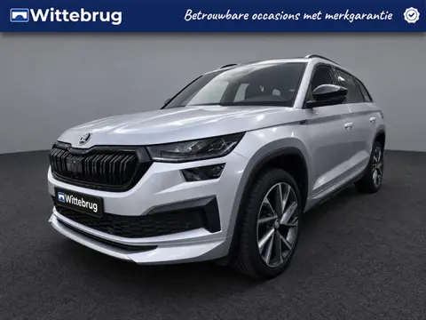 Škoda Kodiaq 1.5 TSI Sportline Business DSG Automaat 20"LM Velgen / Zwenkbare trekhaak / Functiepakk