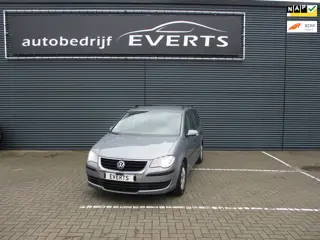 Volkswagen Touran 1.4 TSI Trendline Dealer onderhouden met boekjes zeer mooie goed rijdende auto sch