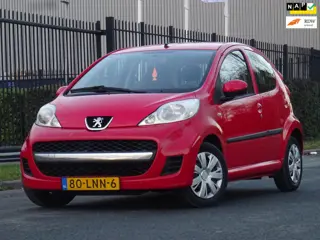 Peugeot 107 !!GERESERVEERD!!