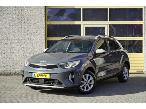 Kia Stonic 1.0 T-GDi MHEV DynamicLine BJ2021 Lmv 15" | Led | Pdc | App-Connect | Airco | Cruise cont