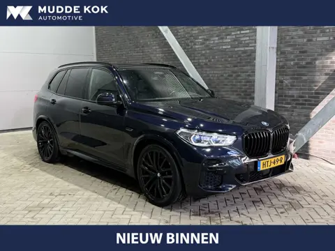BMW X5 xDrive45e High Executive | Luchtvering | Panoramadak | M Sportpakket | Head-Up | Trekhaak | B
