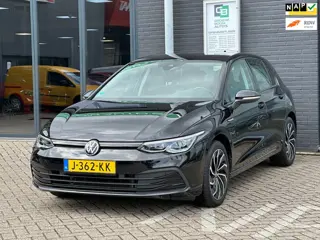 Volkswagen Golf 1.5 TSI Life Business/CARPLAY/SFEERVERLICHTING/NL-AUTO NAP!!