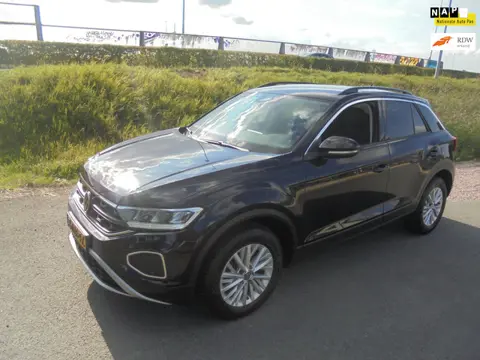 Volkswagen T-Roc Volkswagen T-Roc 1.0 Benzine airco ecc xenon lmv camera