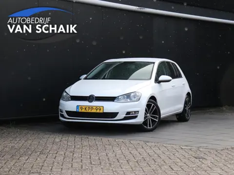 Volkswagen Golf 1.2 TSI Highline | TREKHAAK | CRUISE | NAVI |