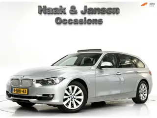BMW 3-serie Touring 320i High Executive - Cruise - Pano - Parkeersensoren