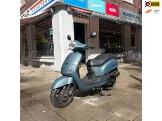 SYM Snorscooter Fiddle II
