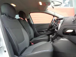 Foto 14 van Renault Captur 1.2 TCe Dynamique 120PK Automaat Clima Navi Cruise LMV NL-Auto 2E-Eigenaar