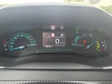 Foto 27 van Peugeot 2008 1.2 Hybrid 136 Style | Cruise control | Climate control | Apple Carplay | Android Auto