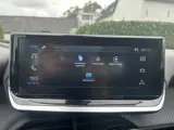 Foto 28 van Peugeot 2008 1.2 Hybrid 136 Style | Cruise control | Climate control | Apple Carplay | Android Auto