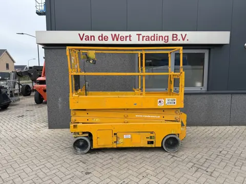 Genie GS-2032 schaarlift schaar hoogwerker 2014 8mtr werkhoogte
