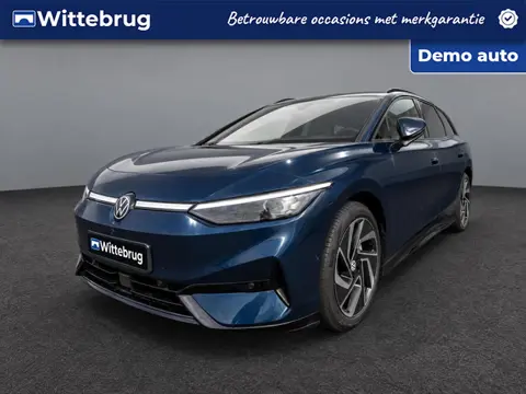 Volkswagen ID.7 Tourer Pro Limited Edition Black 77 kWh Navigatie / 360 graden camera / Trekhaak ink