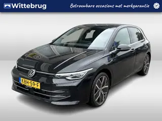 Volkswagen Golf 1.5 eTSI / AUTOMAAT/ PANO/ APP-CONNECT/ ACC/ PARK.SENSOR.V+A/ CAMERA/ STUUR+STOELVER