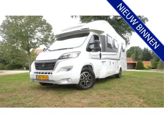 Adria MATRIX 670SC PLUS AUTOMAAT 141 pk Zonnepan. Electr. Fietsendrager / Hefbed 023