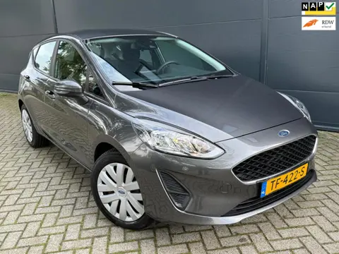 Ford Fiesta 1.1 Trend/Navi/Carplay/Cruise/Airco/Parkeersensoren