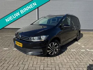 Volkswagen TOURAN 1.5 TSI Comfortline Business 7p ,Navigatie/Camera,Stoelverwarming,Cruise,Trekhaak,