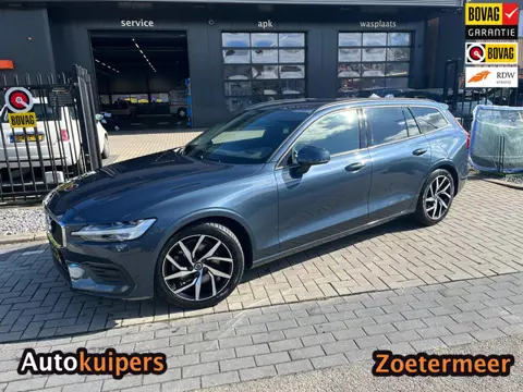Volvo V60 2.0 B3 Momentum Advantage , 1e eigenaar