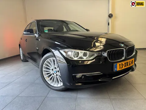 BMW 3-serie 320i 184Pk - High Executive Luxury Line/ Dealer OH/1e Eigenaar!